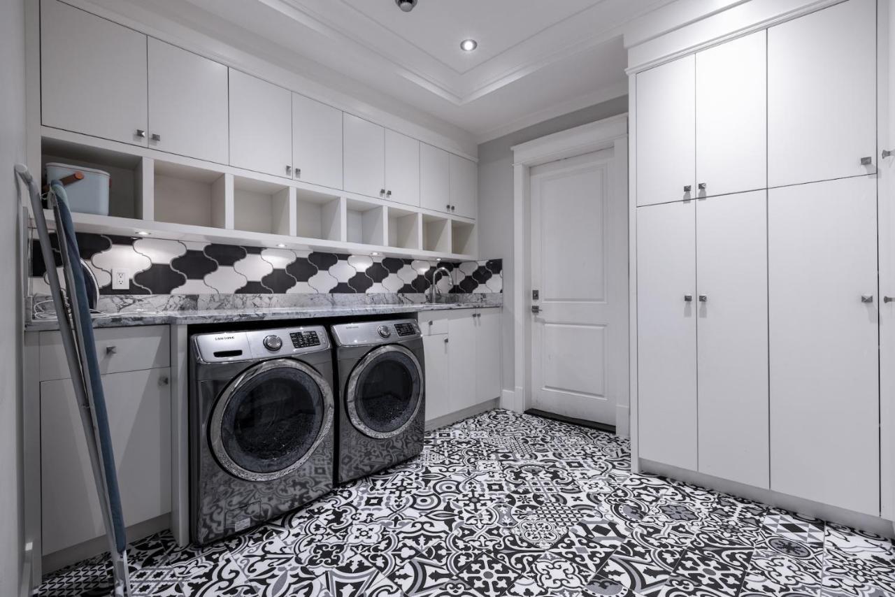 Luxurious Private Rooms In Richmond Exteriér fotografie